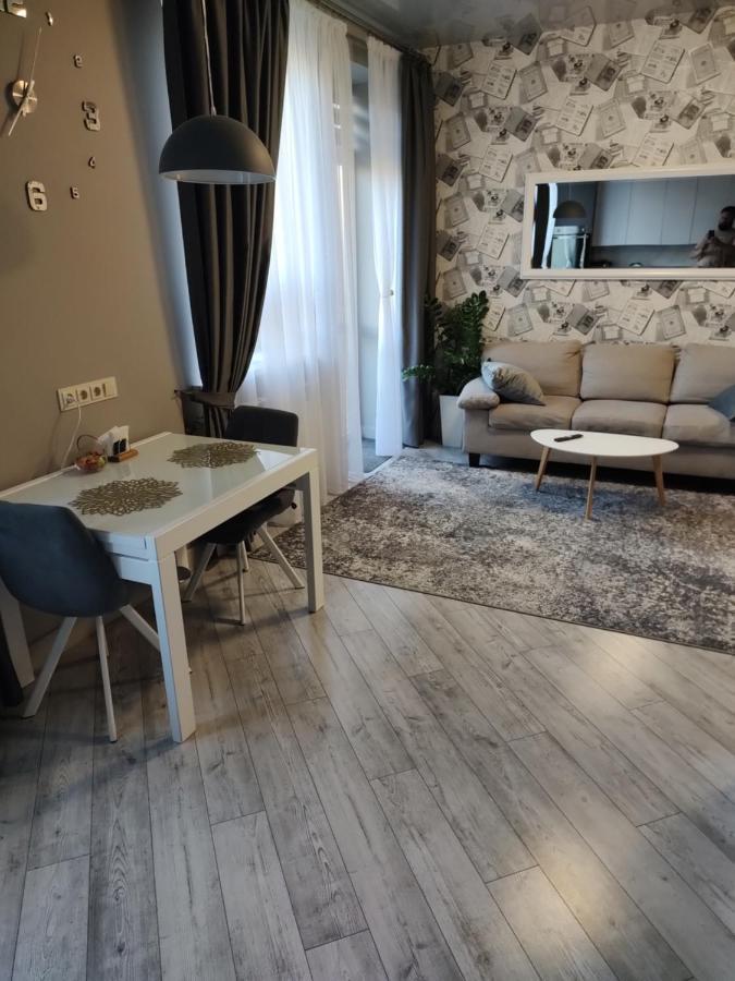 Просторі Lux Апартаменти На Центральному Проспекті, Великий Smart Tv,Преміум-Підписки Youtube Та Онлайн-Кінотеатрів , Кавомашина, Відкритий Балкон, Звітні Документи Krivói Rog Exterior foto